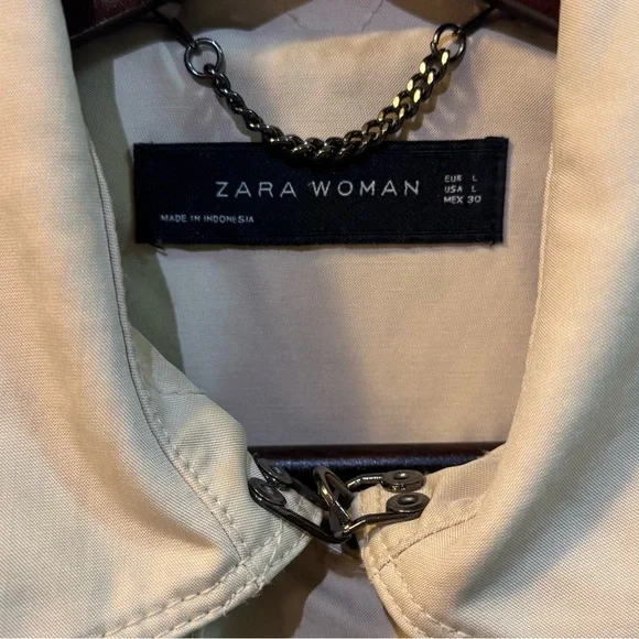 Zara Woman Beige Double-Breasted Trench Coat+Belt - Size L - Spring/Fall Staple - Picture 2 of 10